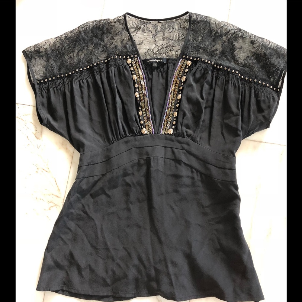 Short sleeve blouse